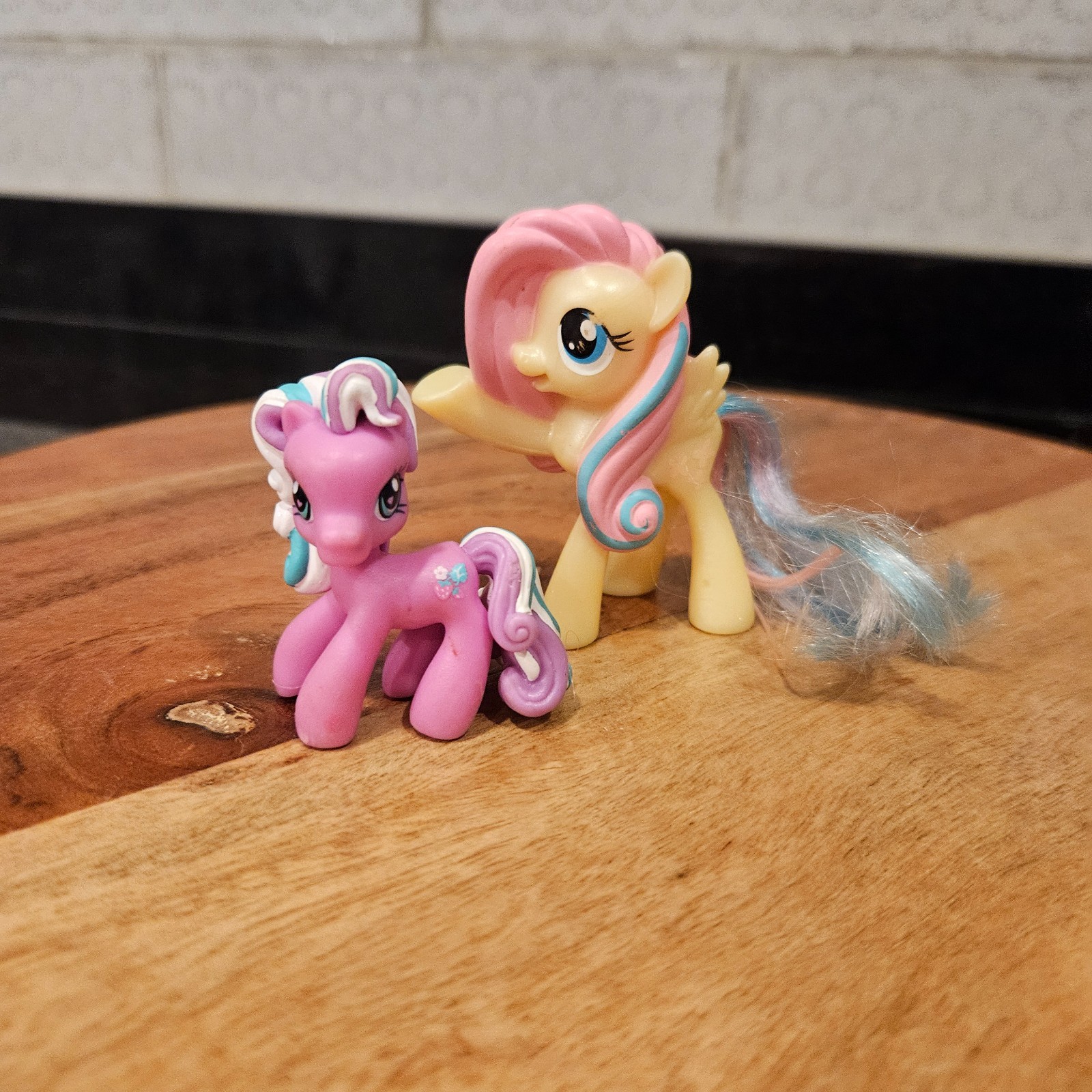 MY LITTLE PONY MIXED LOT OF 7 MLP McD FIGURES 1 Stand