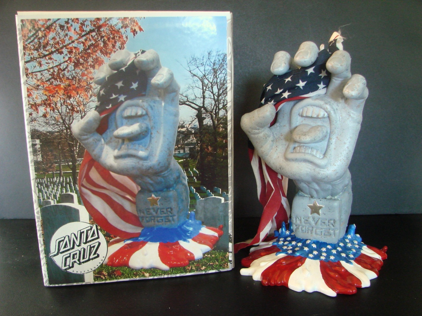 NEVER FORGET HAND Custom Kidrobot Santa Cruz Skateboards Screaming Hand Figure