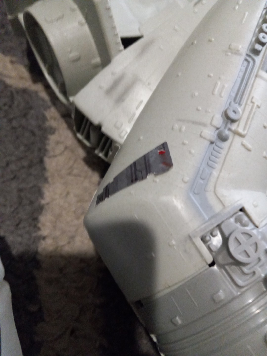 Kenner Star Wars The Power of The Force Electronic Millennium Falcon Vehicle