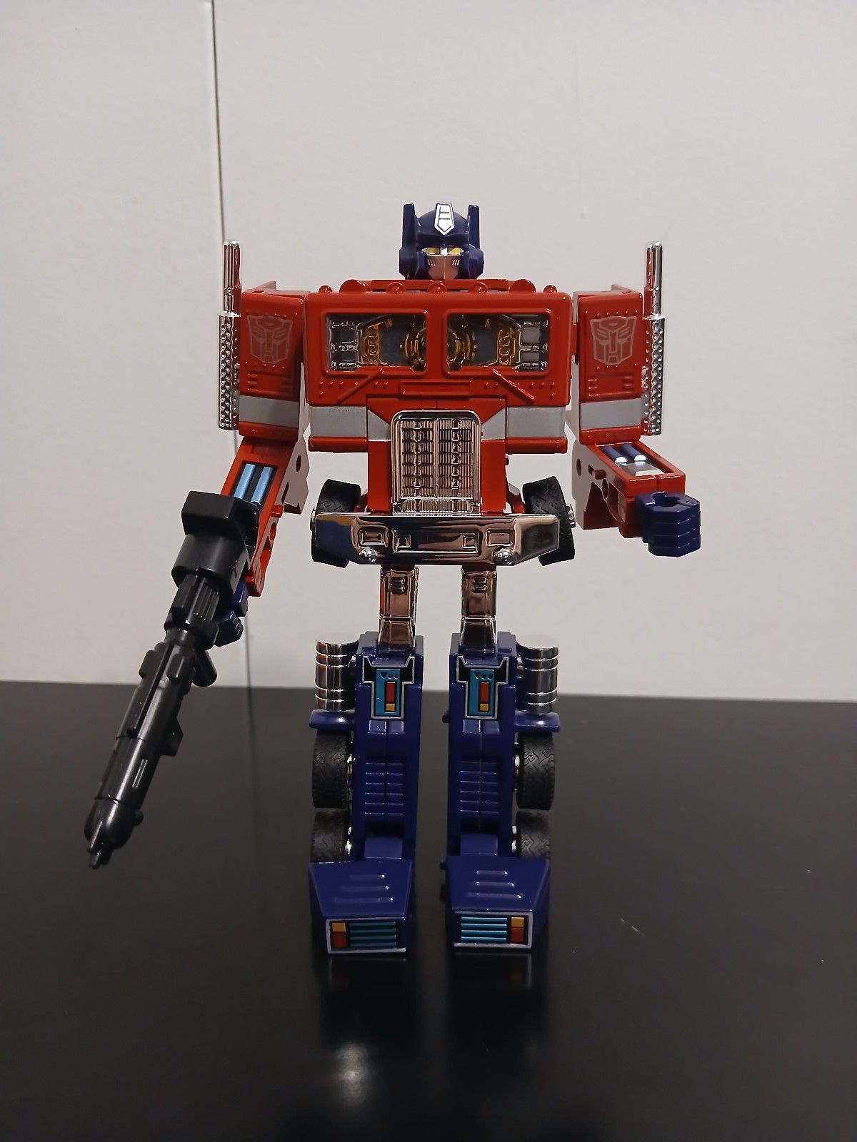 Transformers KC-01 KO Die-Cast Optimus Prime Missing Link G1 Trailer & Bumblebee