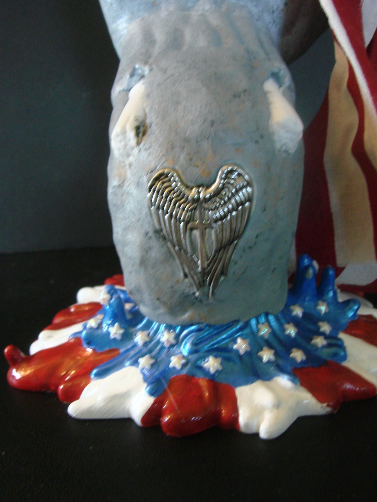 NEVER FORGET HAND Custom Kidrobot Santa Cruz Skateboards Screaming Hand Figure