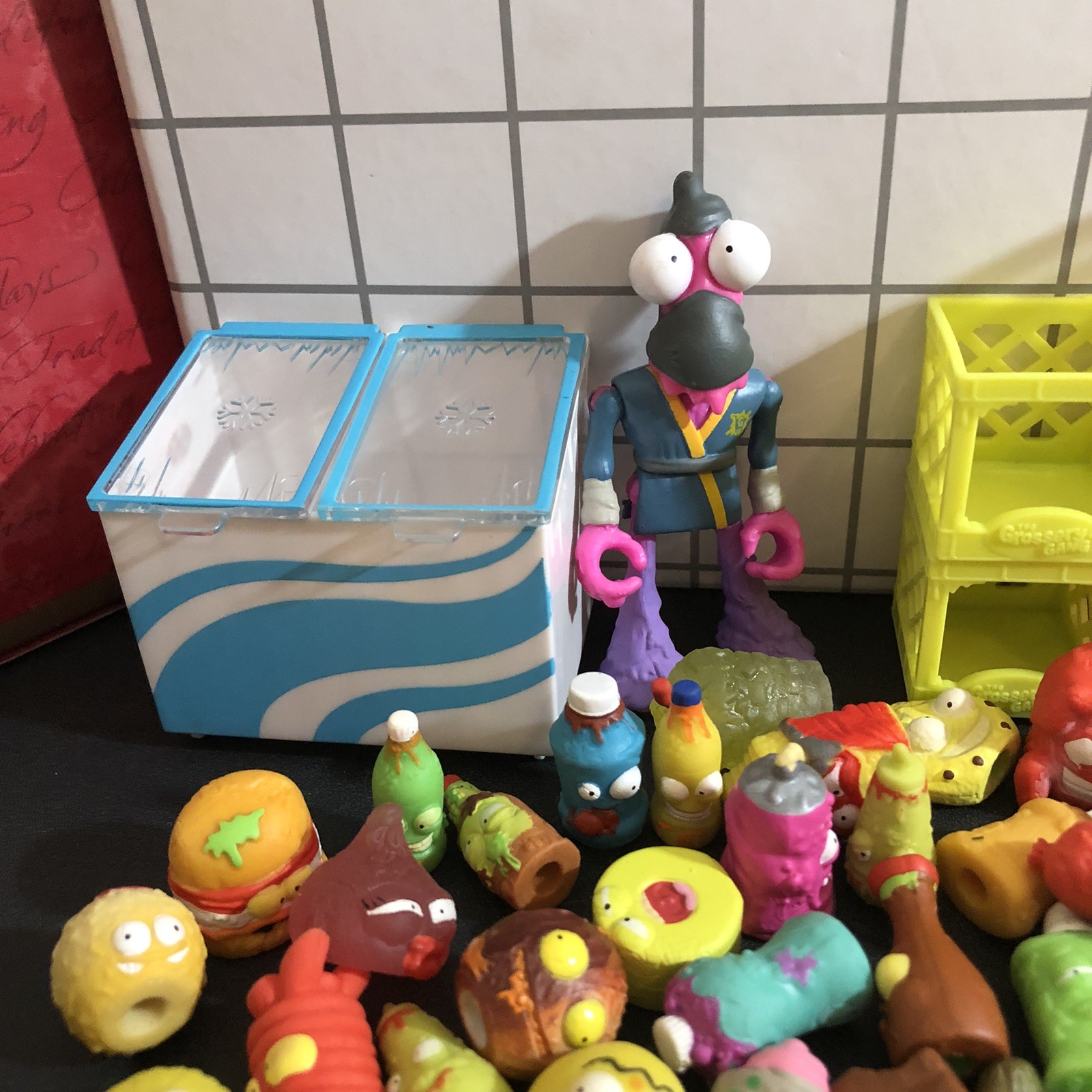 Grossery Gang Huge Lot 80+ Moose Toys Figures & Accessories Gooey Ninja