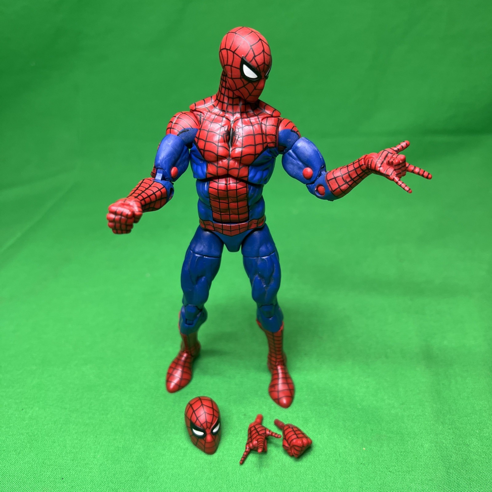 Hasbro Marvel Legends Retro Collection Spiderman 6 inch Action Figure – 6421089