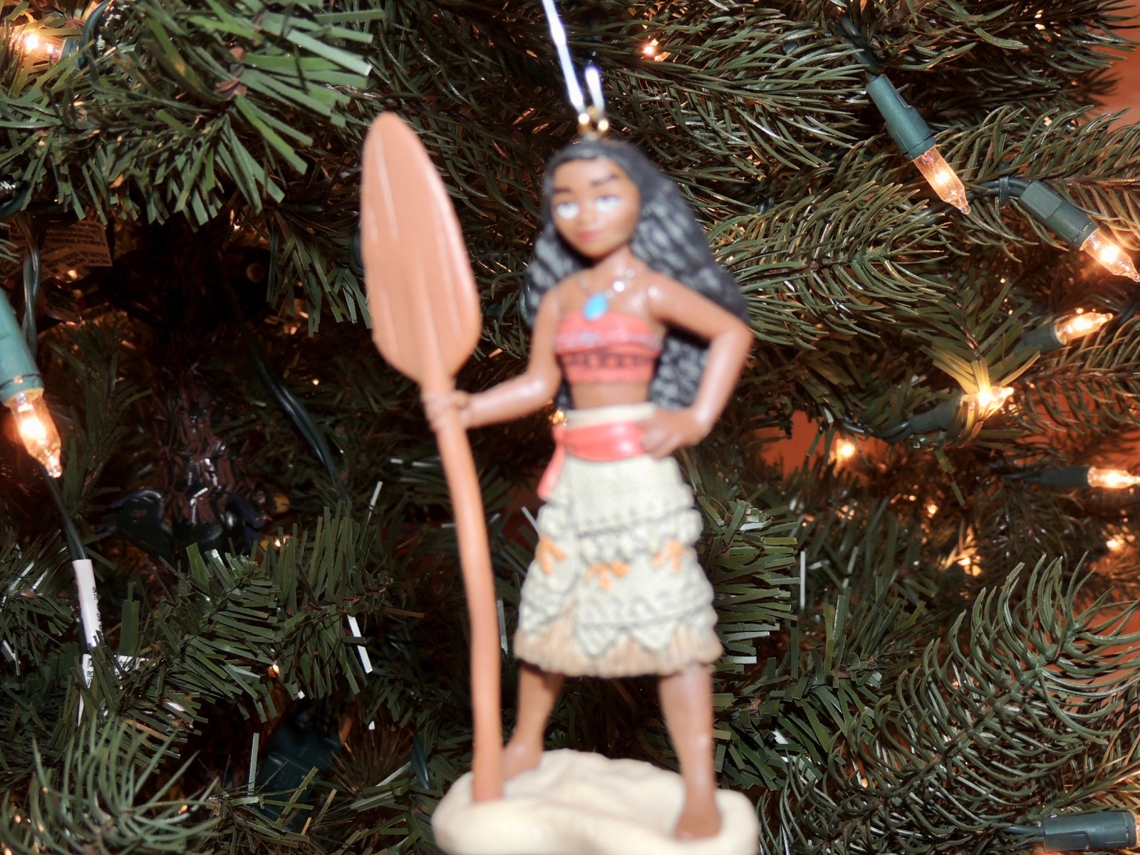 DISNEY AUTHENTIC MOANA XMAS ORNAMENT NEW NO BOX!