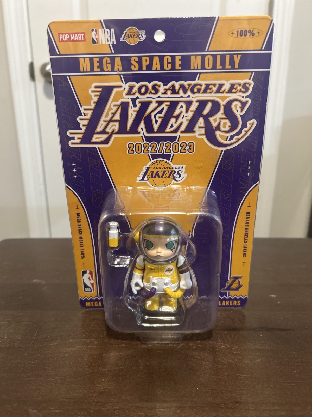 Pop Mart Mega Space Molly x NBA Los Angeles LA Lakers Special Edition Figure NEW