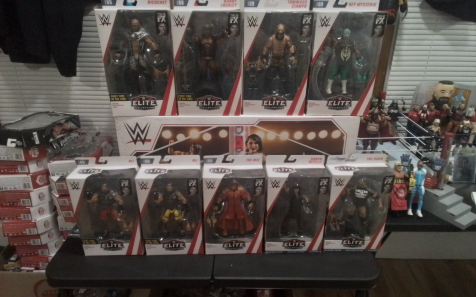 WWE Mattel Elite Series #69 With Chase & Two Collector Edition Miz Rock Mysterio