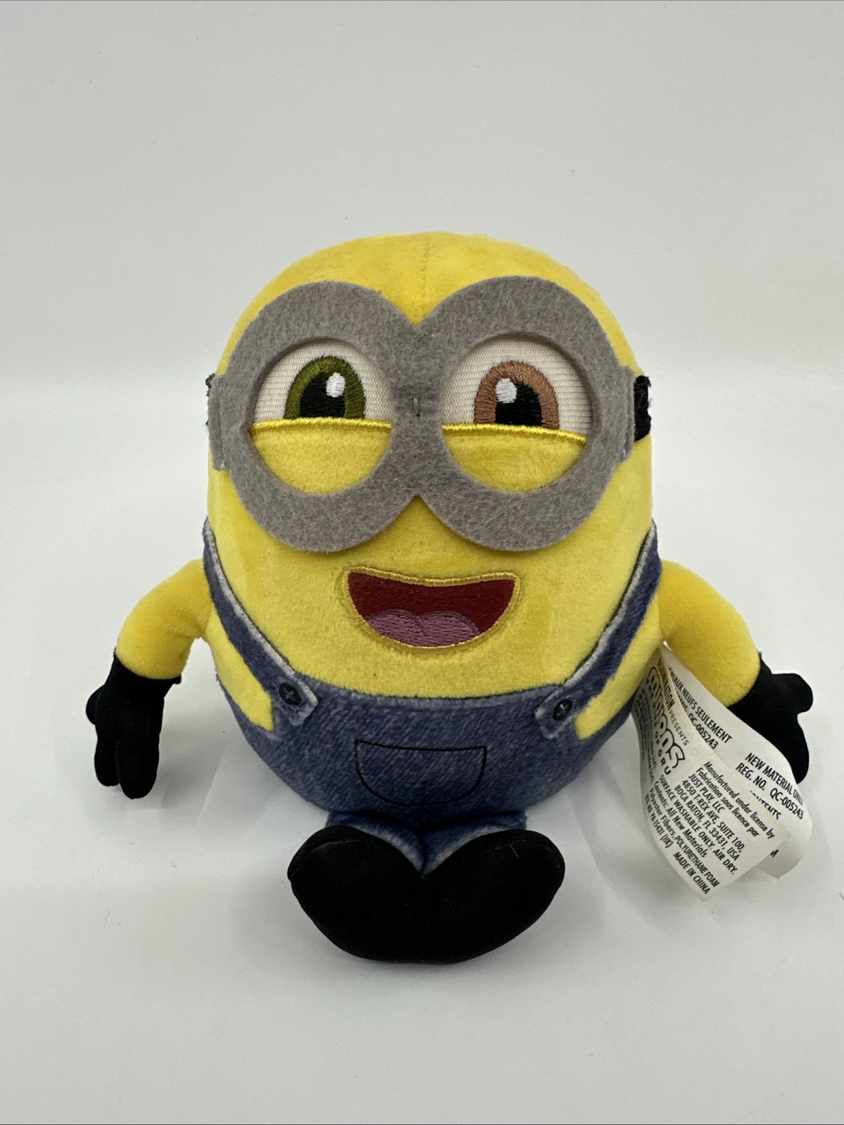 Illumination’s Minions: The Rise of Gru – Small Tactile 7” Squeezable Plush Bob