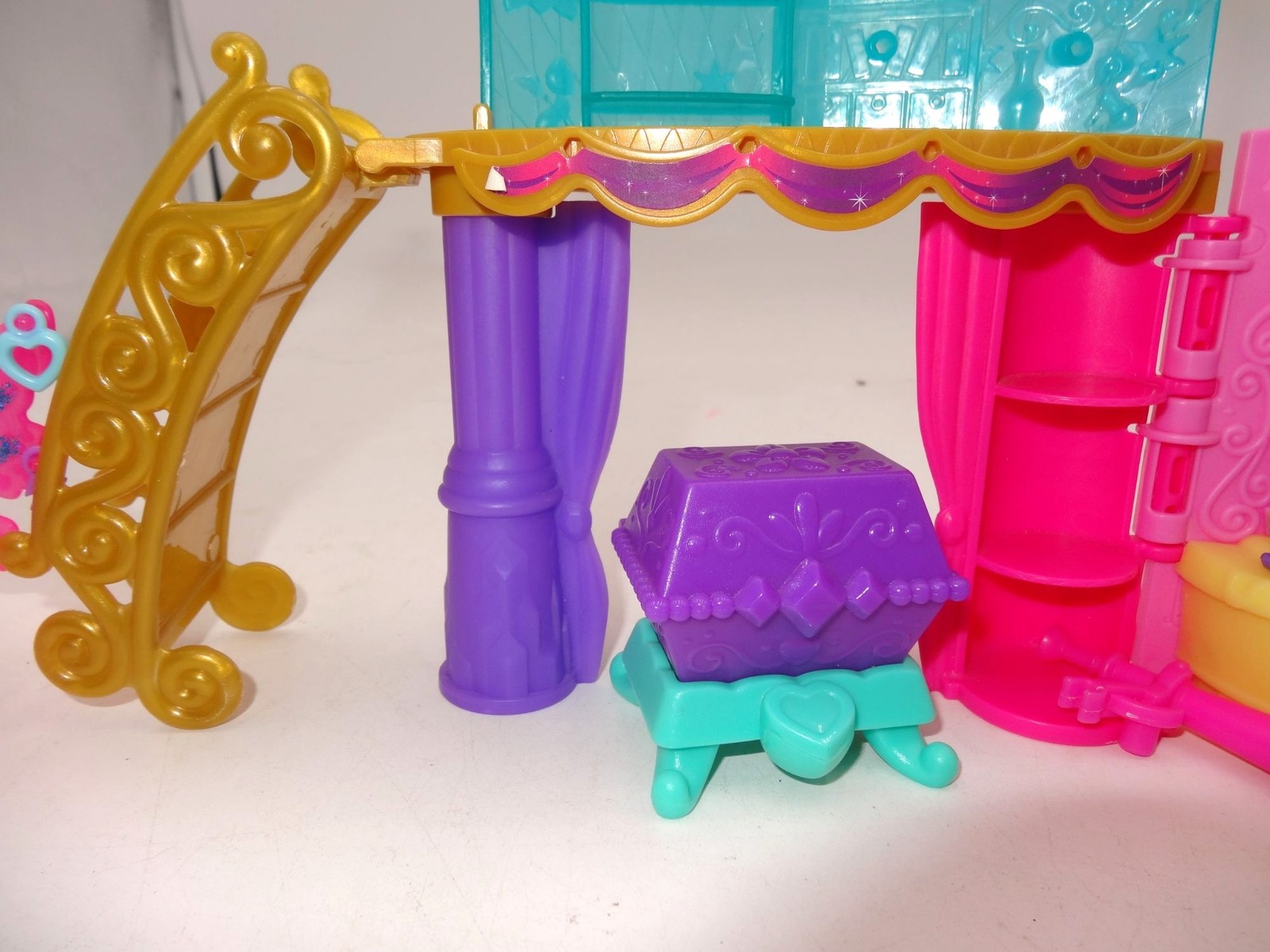 My Little Pony Twilight Sparkle Princess Palace Honey Rays Cutie Mark Magic Char