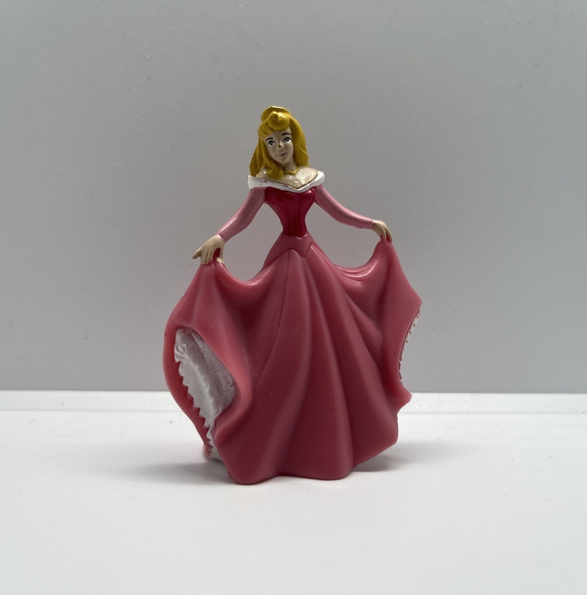 Disney Princess Aurora Sleeping Beauty Figure Cake Topper Pink Dress Toy 3”