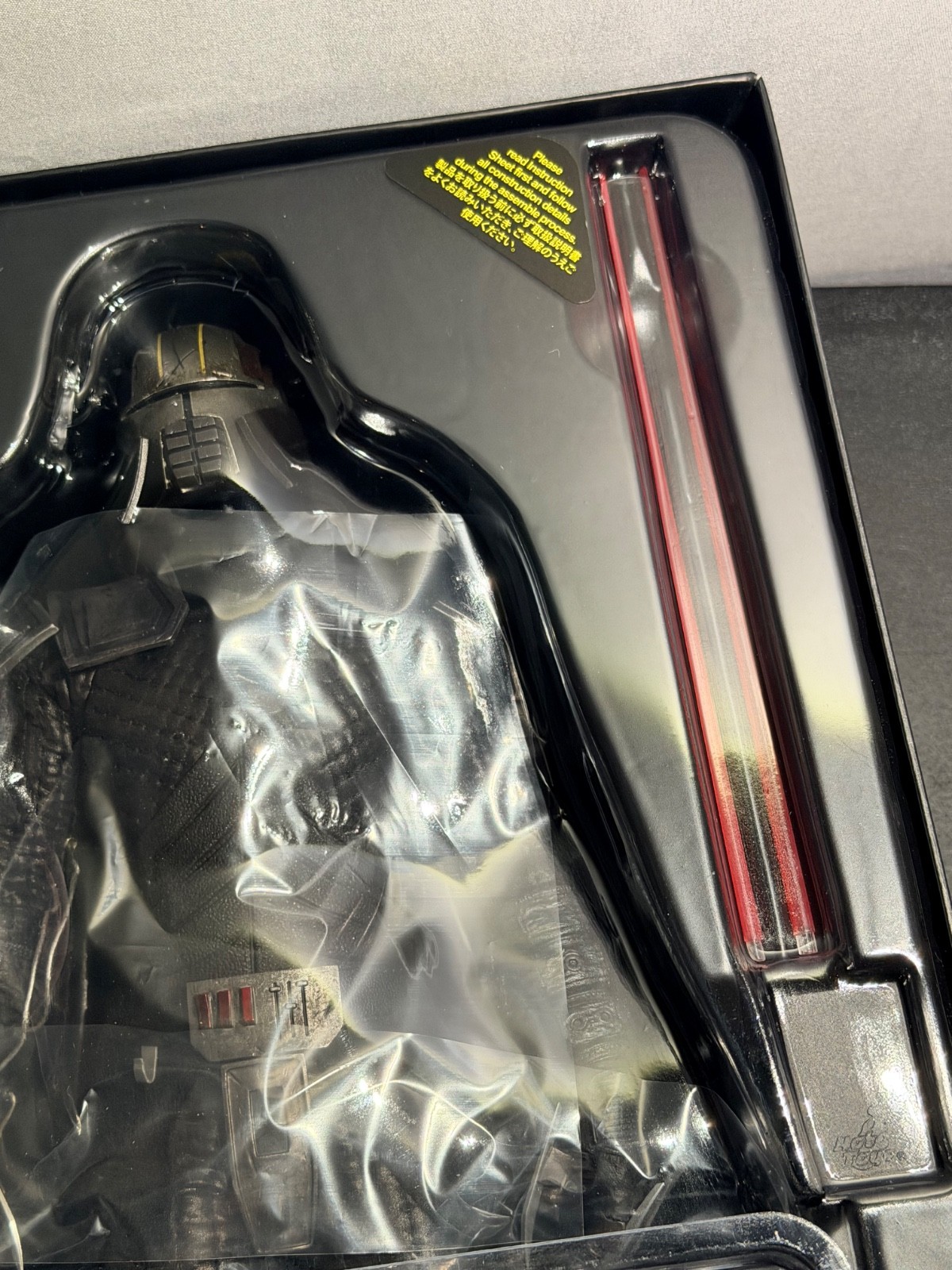 Hot Toys Star Wars Lord Starkiller Special Edition VGM63 1:6 Scale Figure 913304