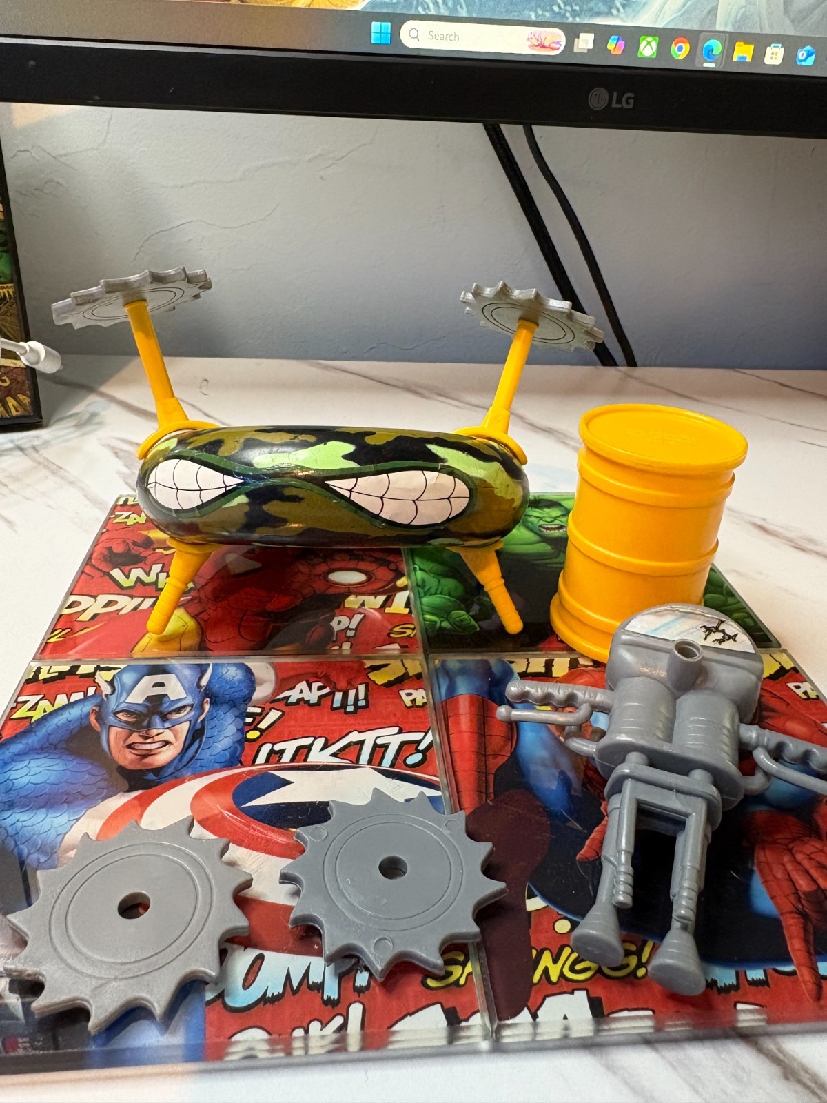 1989 Playmates TMNT Action Figure Sewer Army Tube Near Complete