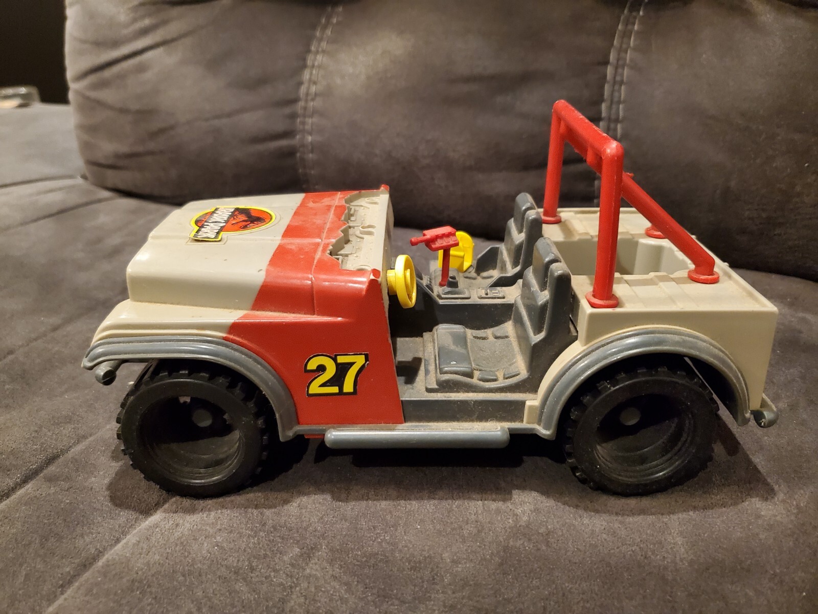 1993 Kenner Jurassic Park Bush Devil Tracker Jeep Toy Vehicle Loose