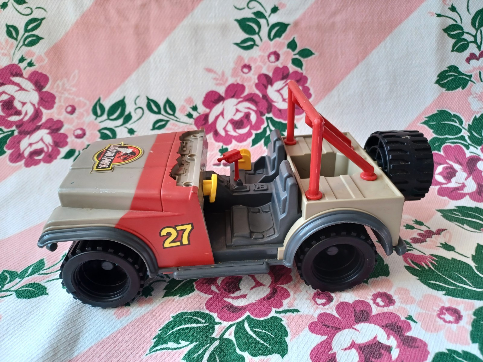 Kenner Jurassic Park Bush Devil Tracker Jeep Vehicle 1993 Not Complete