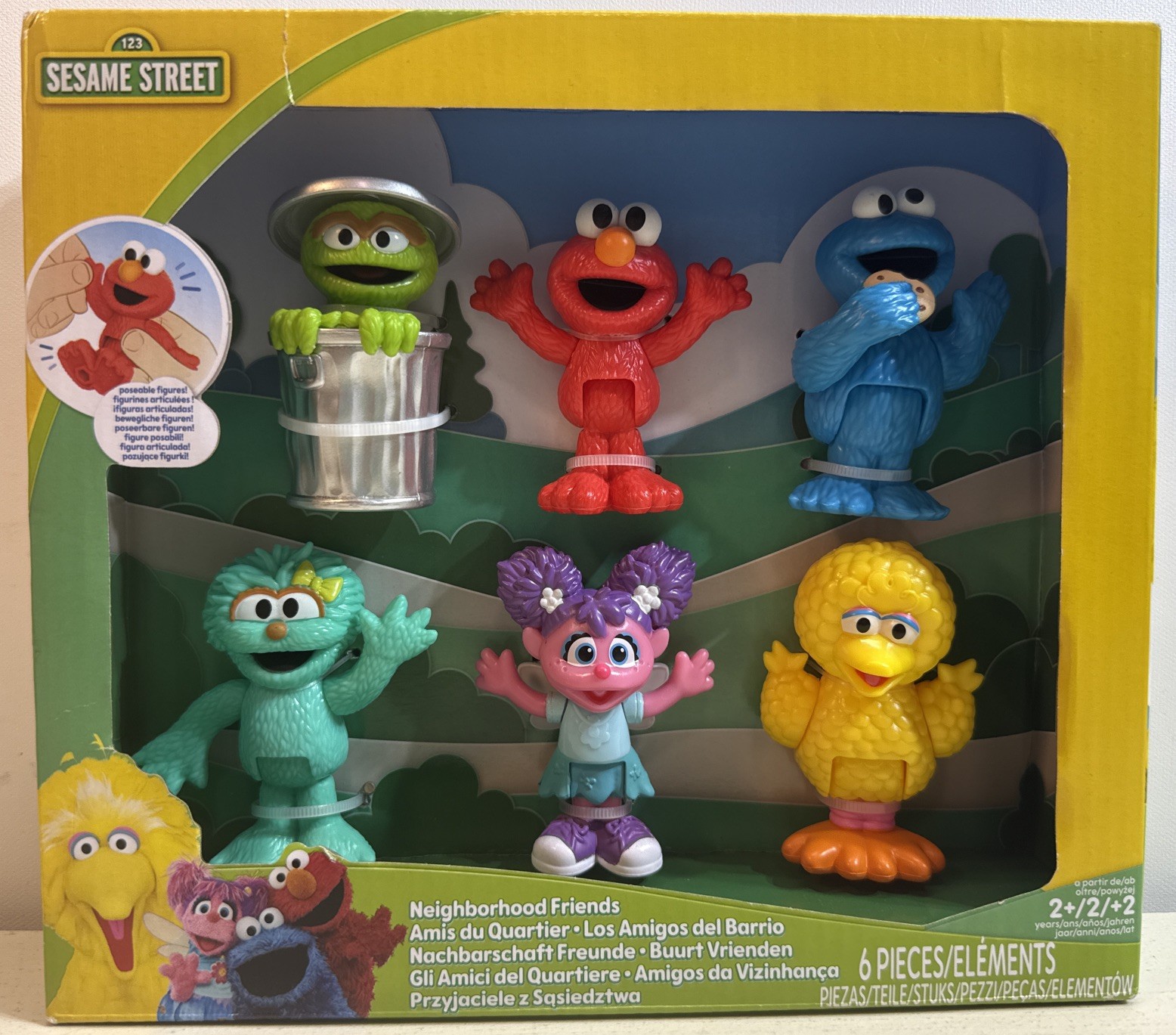 Sesame Street 6-Piece Neighborhood Friends Poseable 3-inch Figures NEW