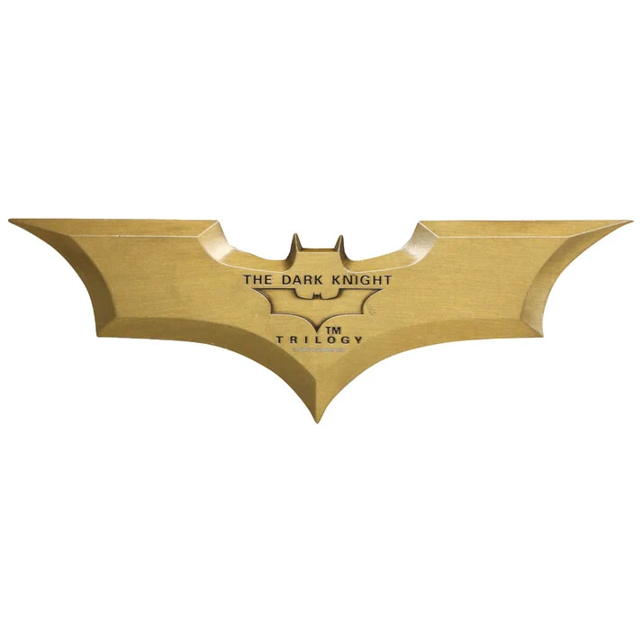 DC Comics Batman Limited Edition The Dark Knight Replica Batarang RARE LE