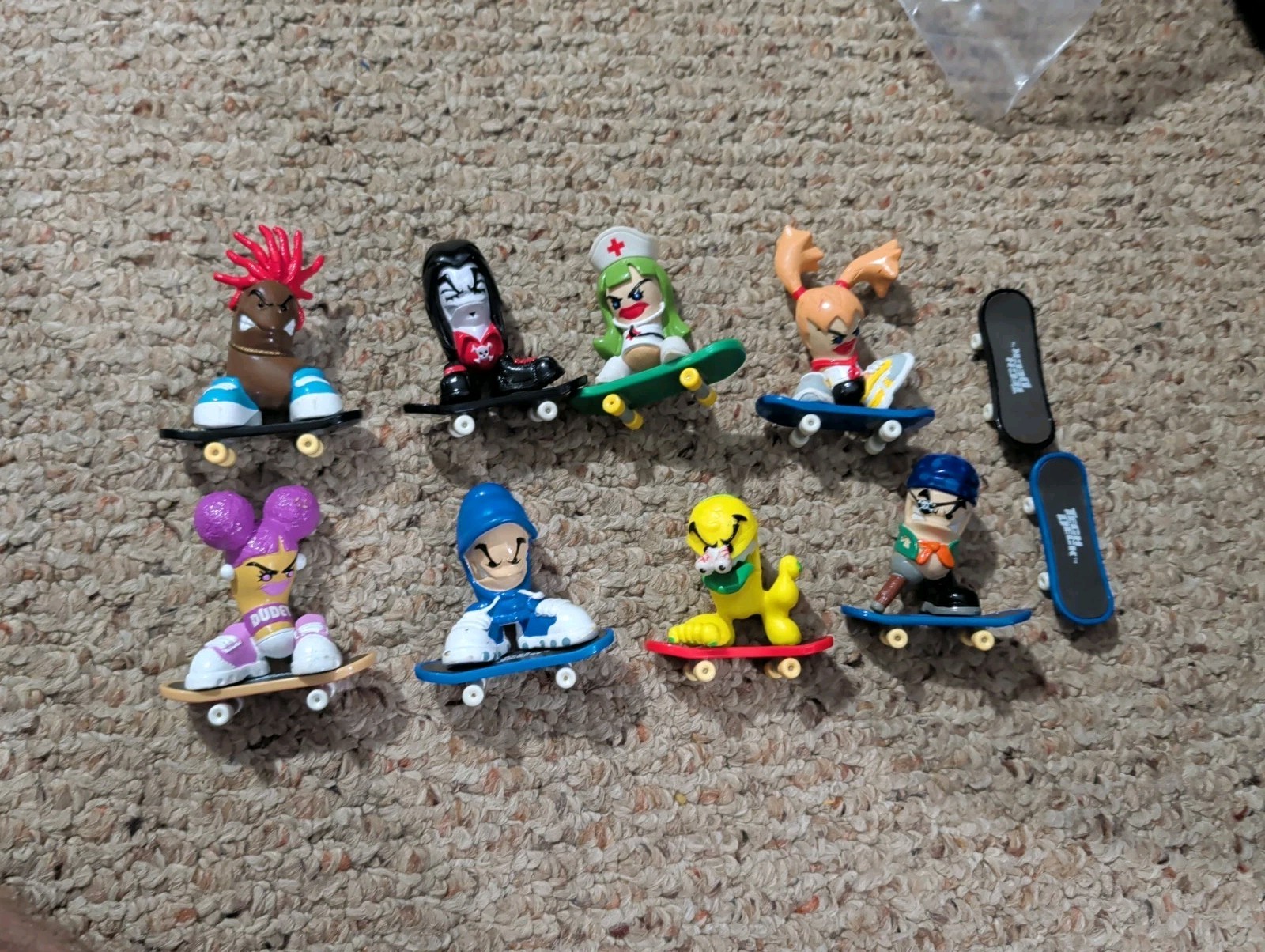 Tech Deck Dudes Lot of 8 Rare 2000’s Toy Figures Skate