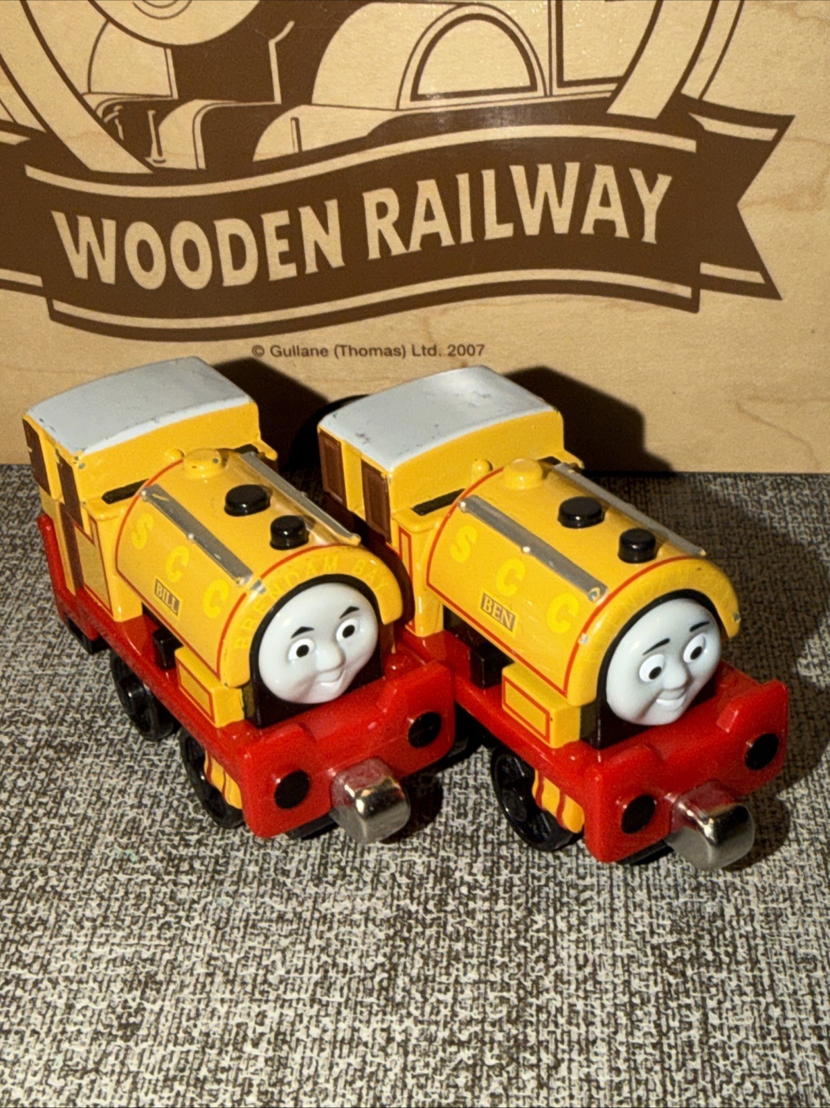 BILL & BEN ! THOMAS FRIENDS TRAIN TAKE ALONG N PLAY DIECAST 2009 TWINS CGI FACE