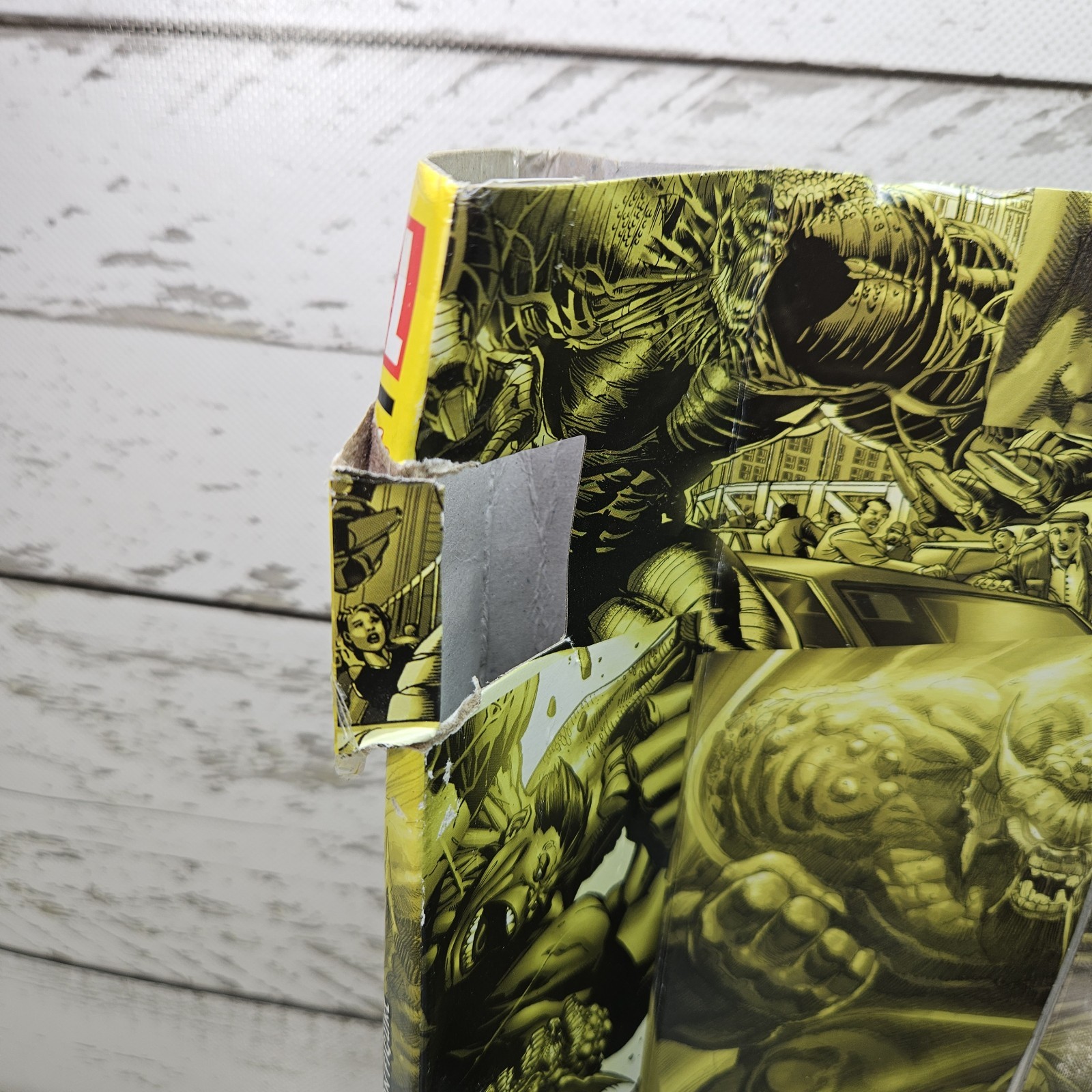 Diamond Select Marvel Select Abomination 2019 8.5″ Action Figure Box Damage Read