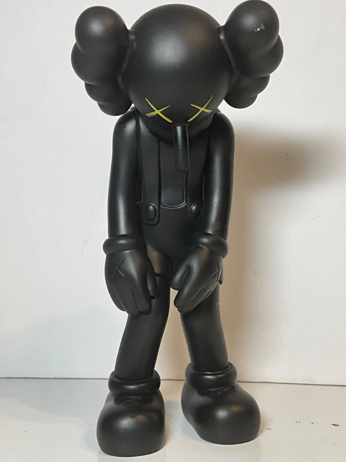 KAWS Small Lie Companion Black – 2017 Medicom Toy – 11″ Vinyl Figure – FREE SHIP