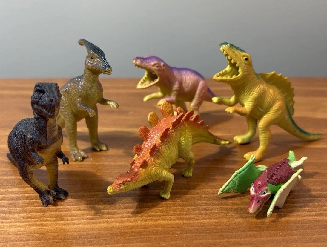 Vintage Mini Dinosaur Figures Hard Plastic Rubber Toys Lot Of 6 Clean.
