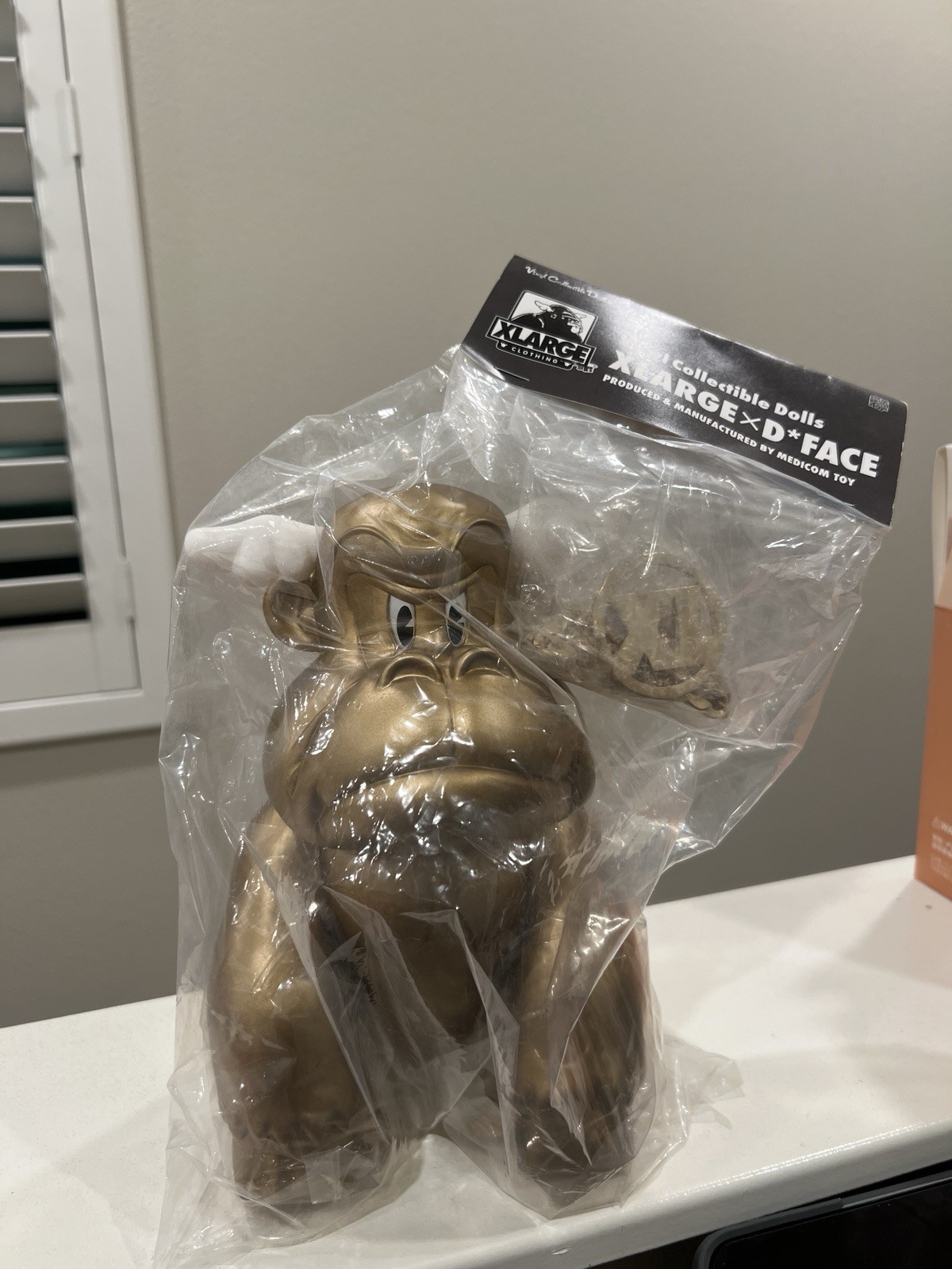 Medicom Toy XLarge x D*Face Golden Gorilla Dcon Cartoon OG 2019