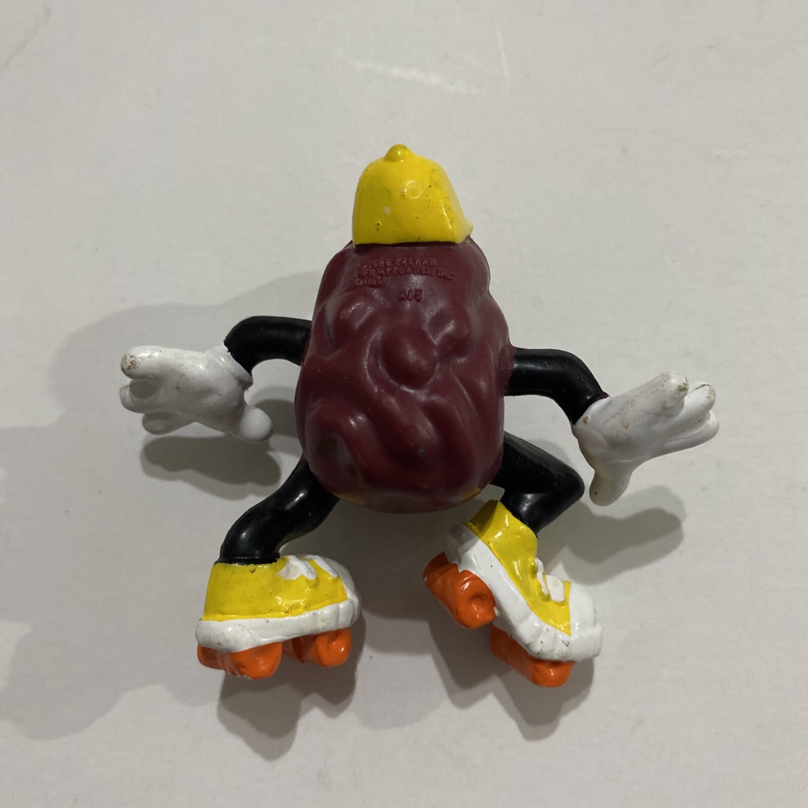 Vintage 1988 California Raisins Toy Figures Roller Skater Dude PVC Figurine