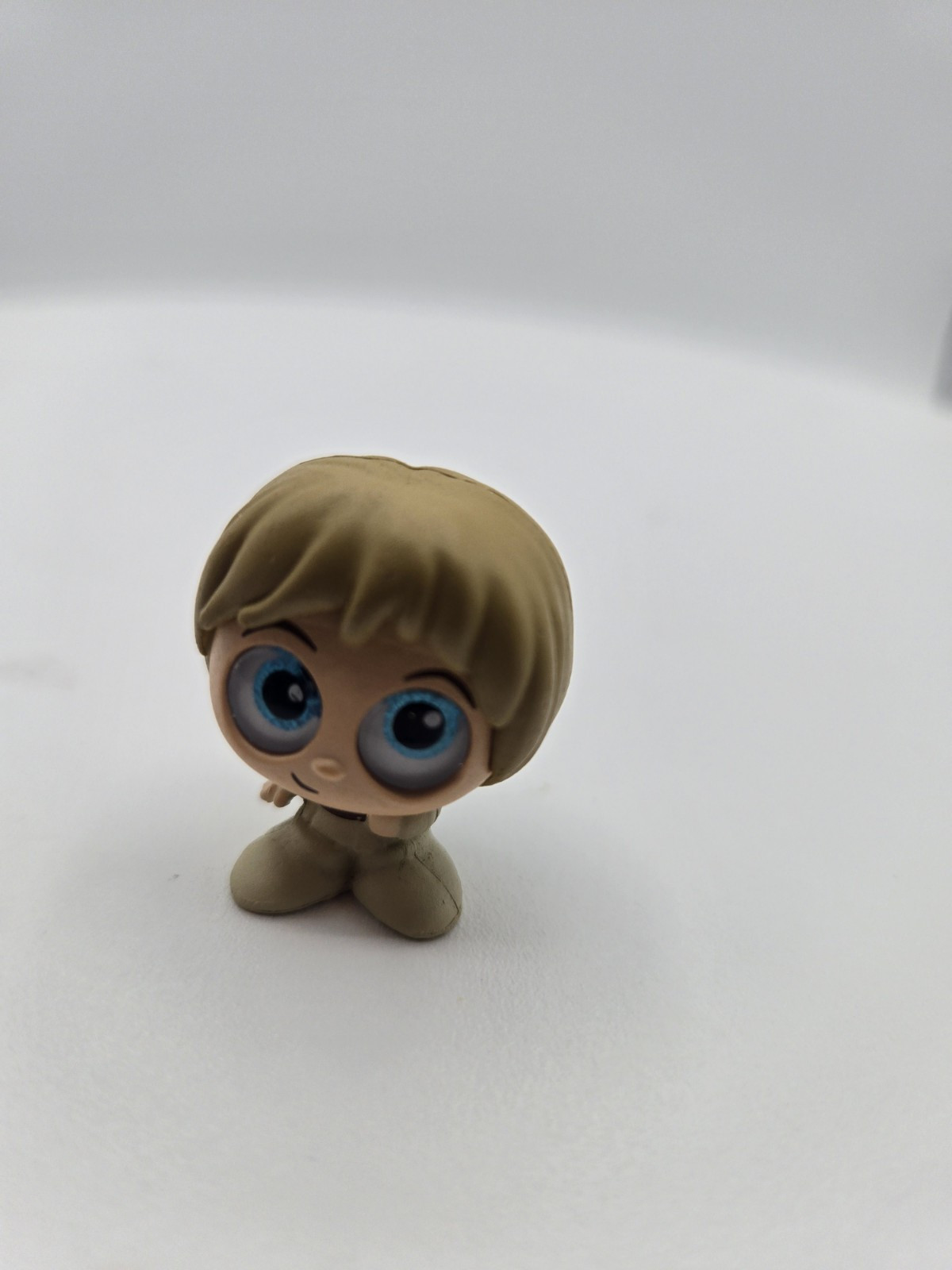Disney Doorables Star Wars Series 2 – Young Anakin Skywalker – Common