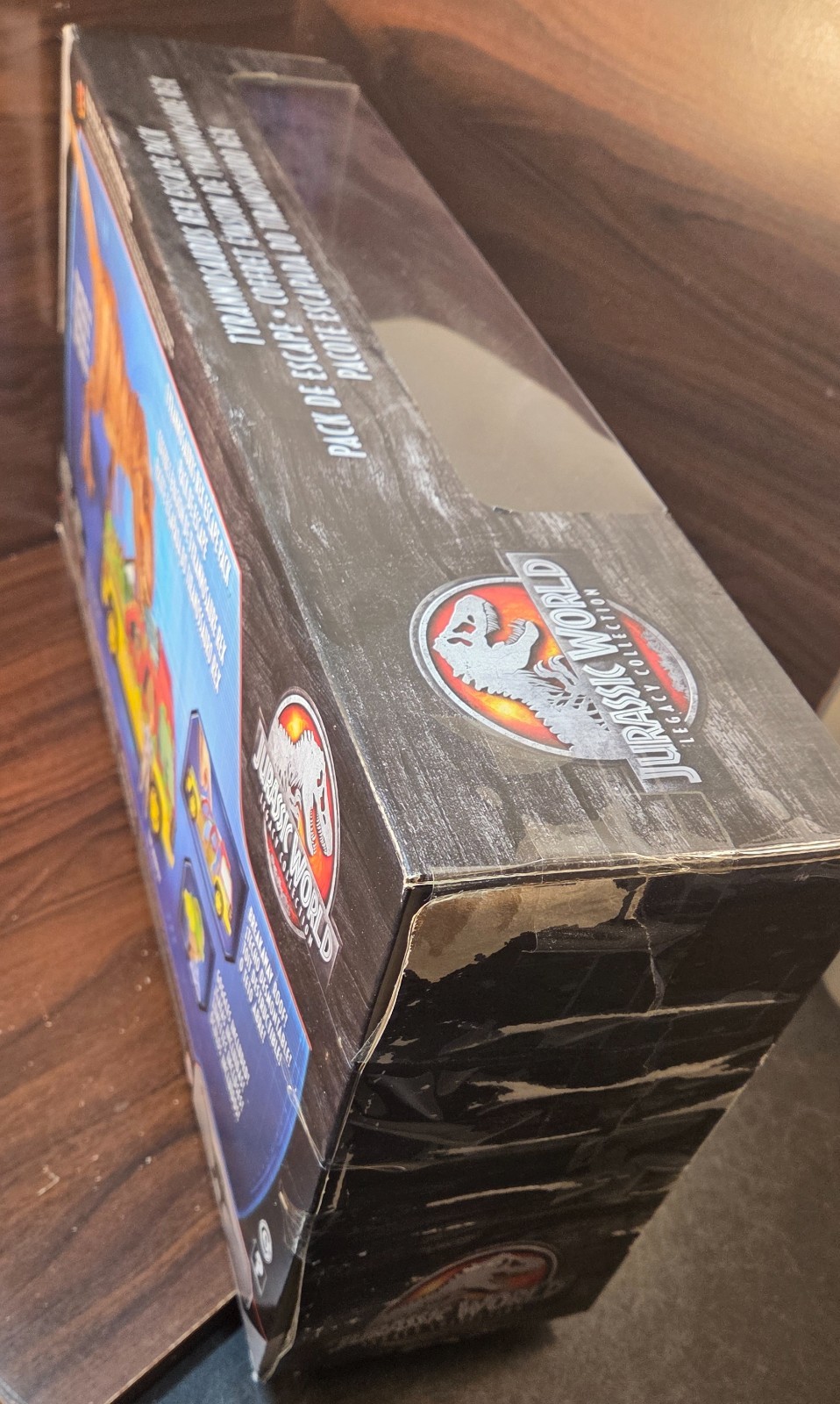 Jurassic World Legacy Collection Tyrannosaurus Rex Escape Pack Action Figure-NEW