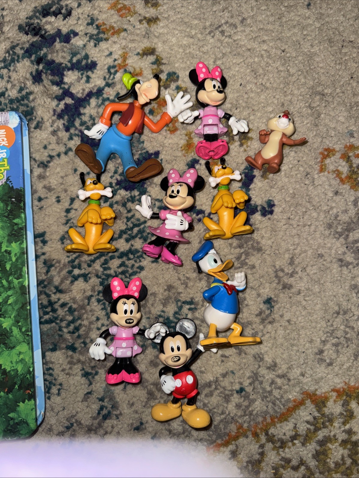 9 Disney Mickey Mouse PVC Figure Mickey Donald Minnie Goofy Pluto Chipmunk