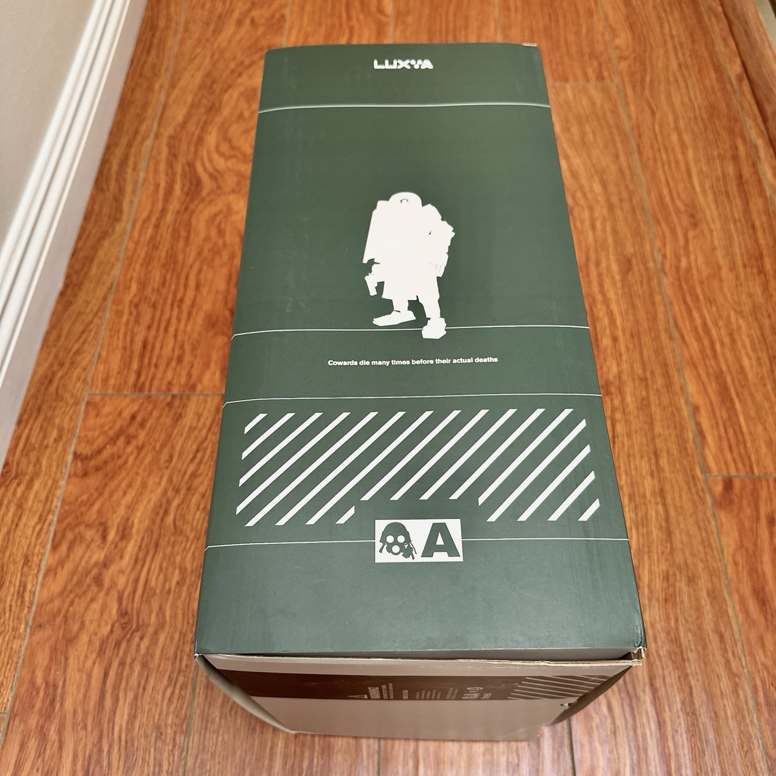 ThreeA WWR 1/6 Deep Comm Caesar 17″ Figure Ashley Wood 3A Bertie Powder 2011