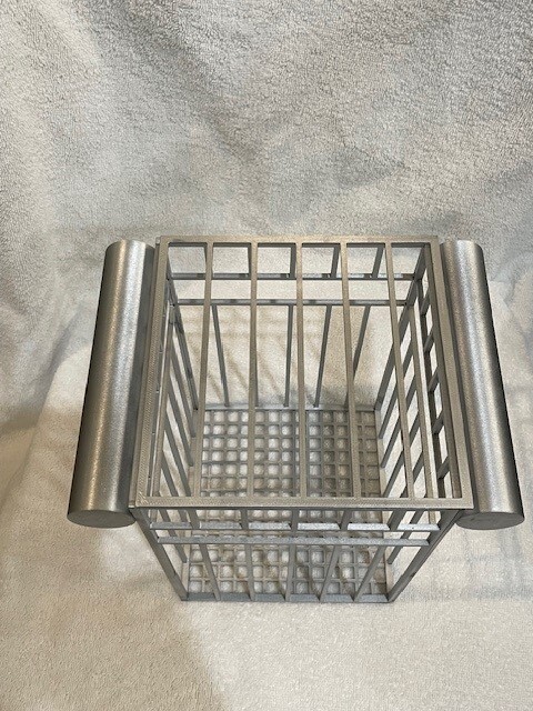 JAWS – Replica Cage (Neca Scale) Hooper not included