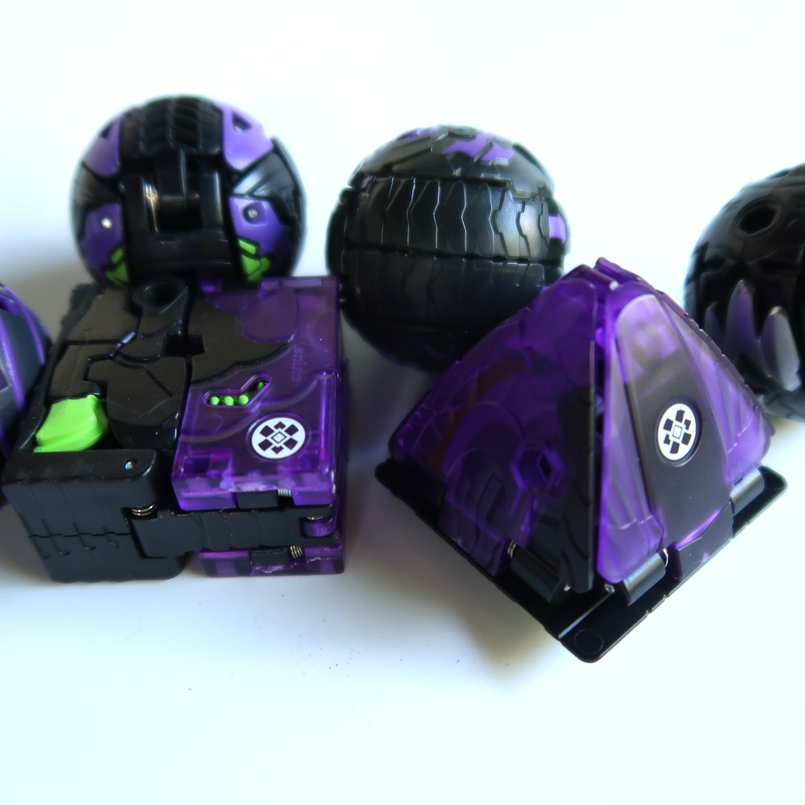 Lot Of 9 Black Purple Darkus Bakugan Brawlers Geogan Armored Alliance w Magnetic