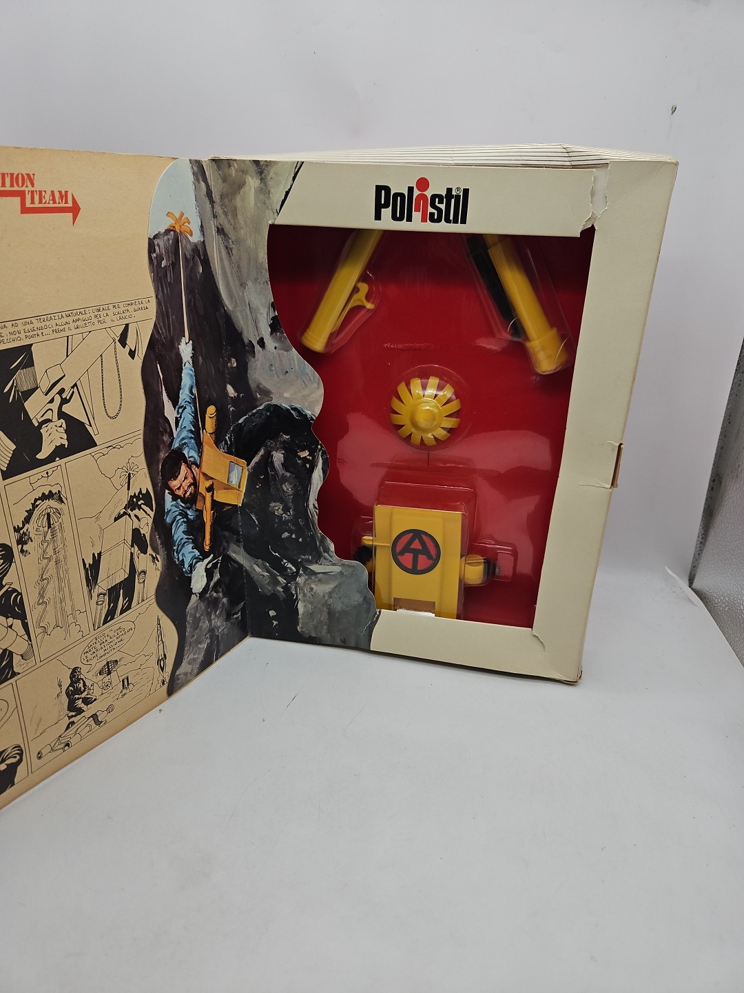 GI JOE 1975 ITALY VINTAGE POLISTIL ACTION TEAM #17 NEW US SELLER