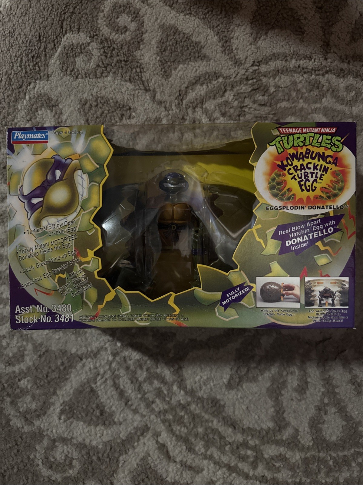 Playmates TMNT Kowabunga Crackin’ Turtle Egg Boxed Action Figure Multicolor