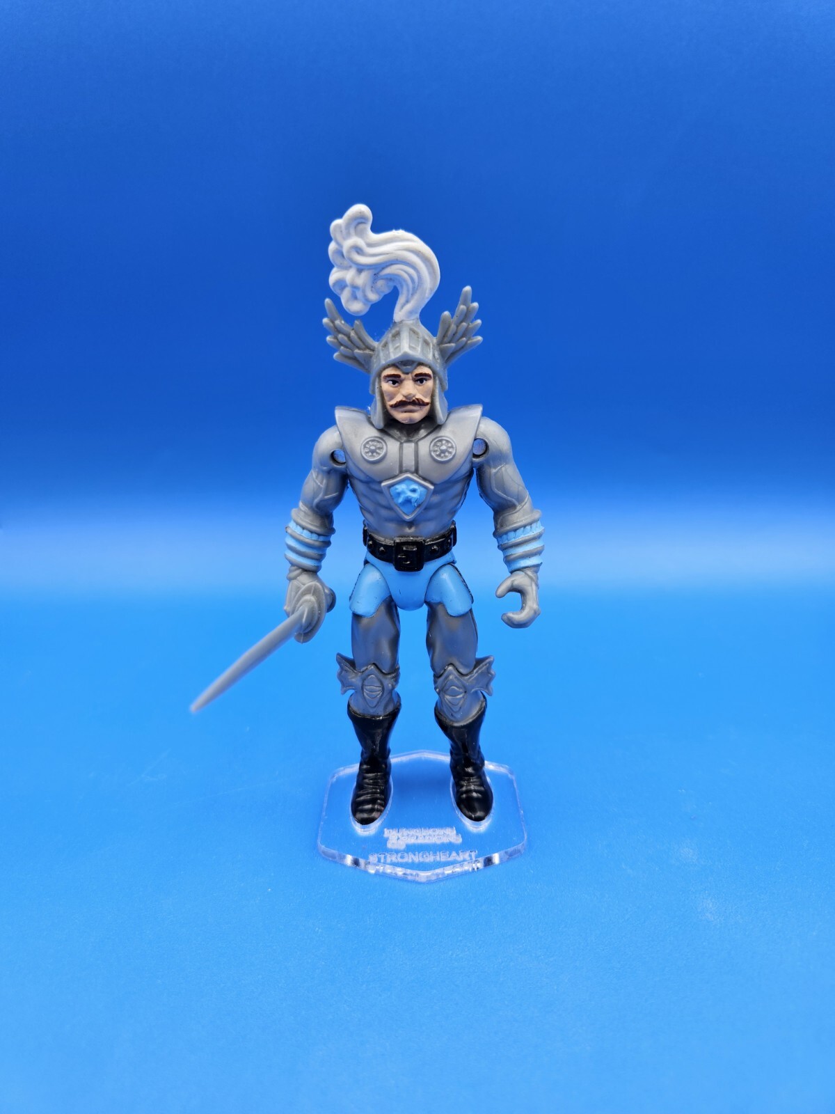 Dungeons And Dragons LJN Strongheart ? Acrylic Base ? ** NO Toy **
