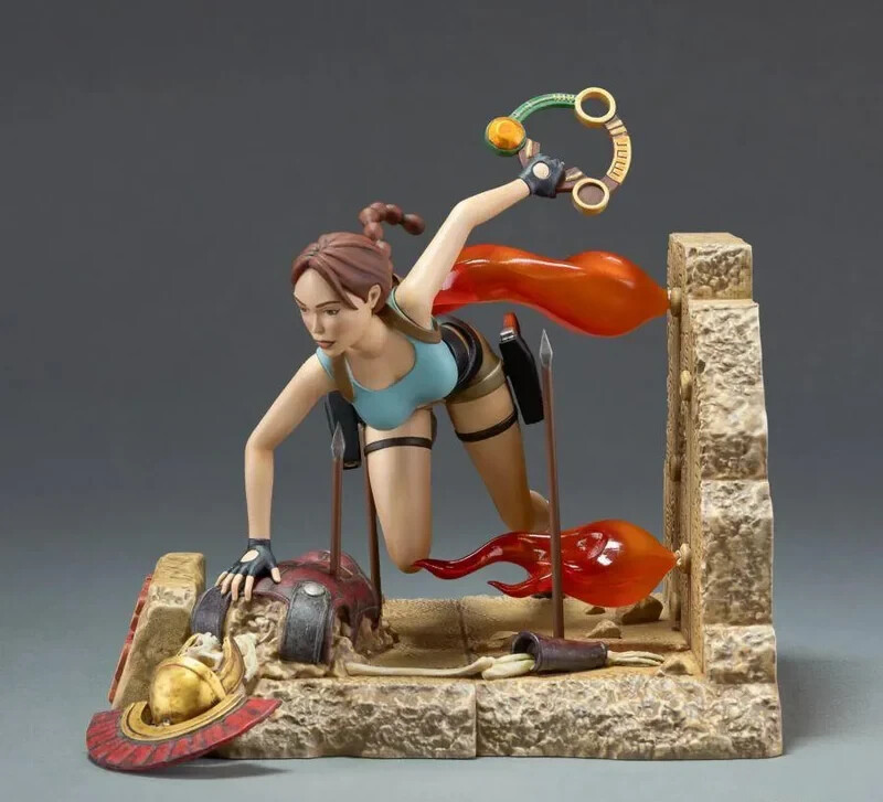 Tomb Raider: Lara Croft (Classic Era) PVC Statue