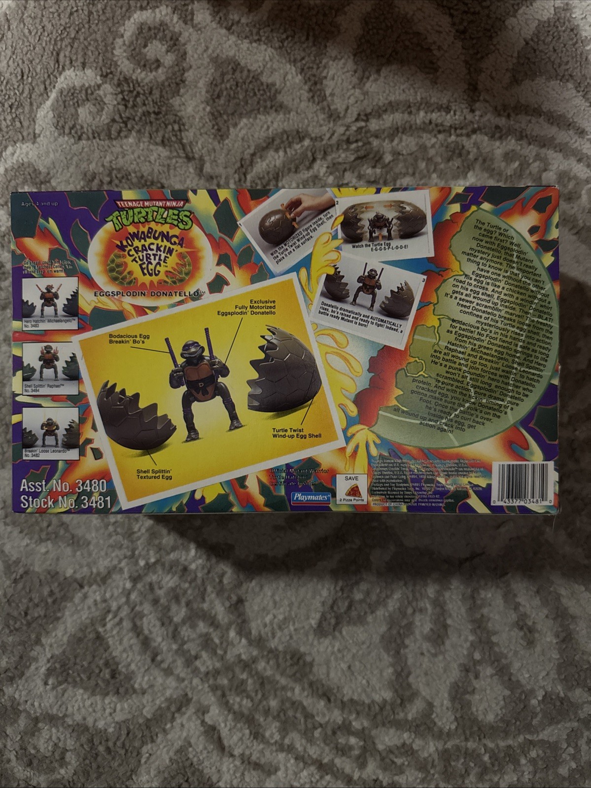 Playmates TMNT Kowabunga Crackin’ Turtle Egg Boxed Action Figure Multicolor