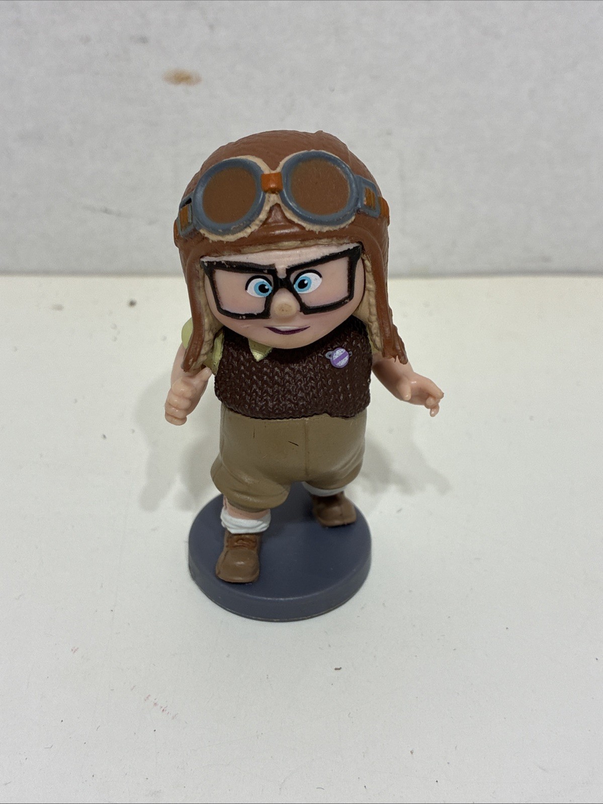 Disney UP Pixar PVC Action Figures Young Carl / Cake Topper