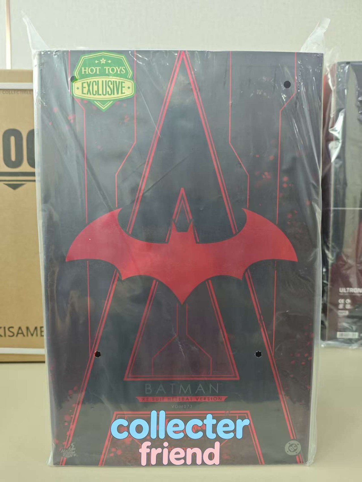 IN STOCK Hot Toys VGM73 Arkham Origins Batman XE Suit Hellbat Version NEW