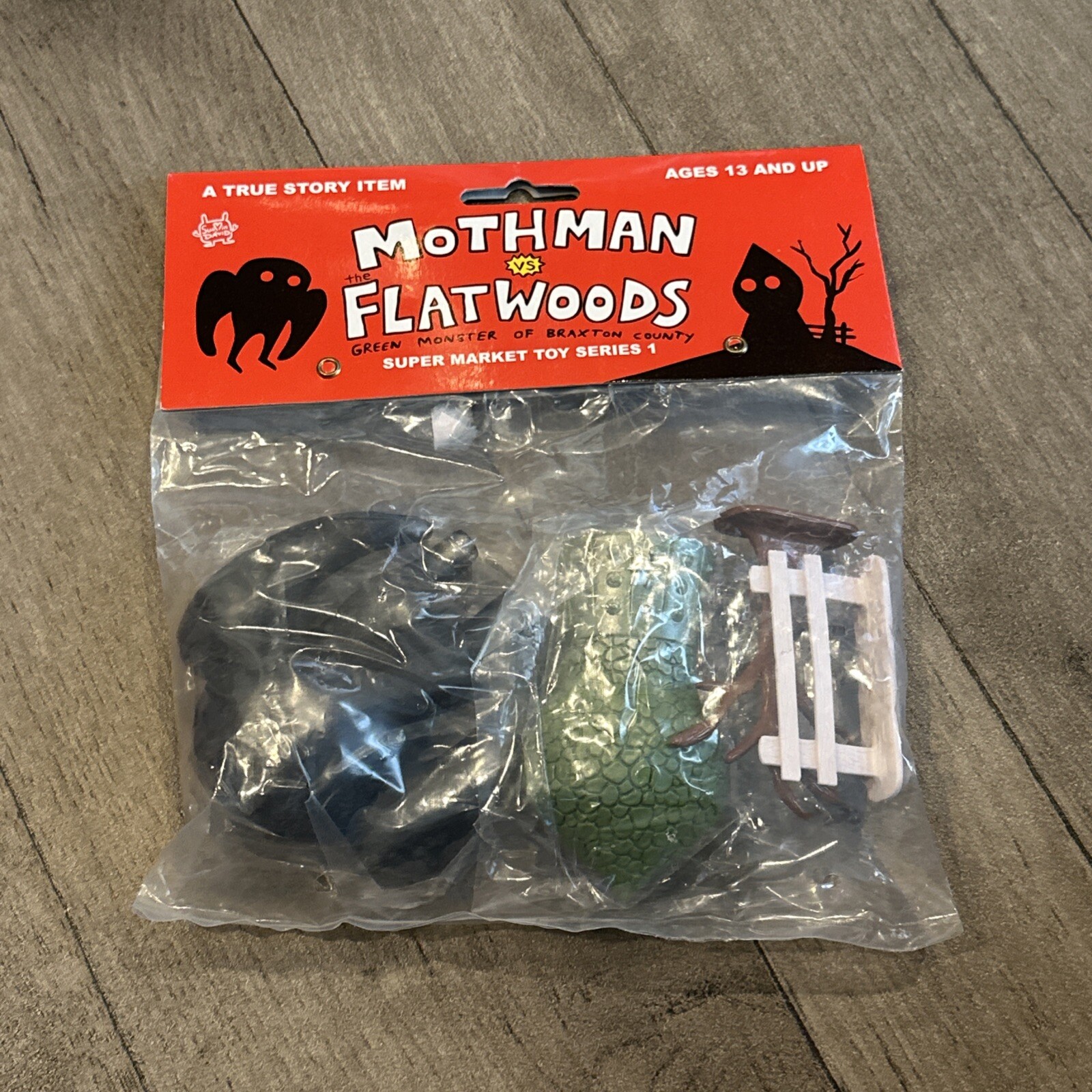 DAVID HORVATH Mothman vs. the Flatwoods Green Monster SUPER MARKET TOY SERIES 1