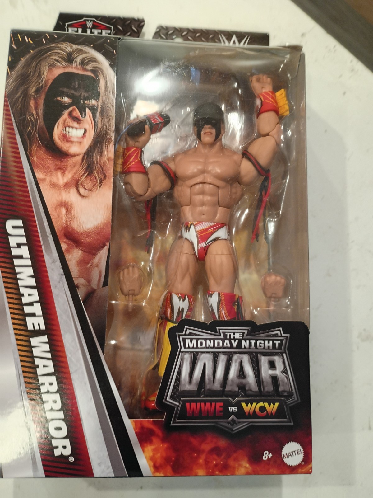 WWE Monday Night Wars Ultimate Warrior Series 12 Black Hat? In Hand