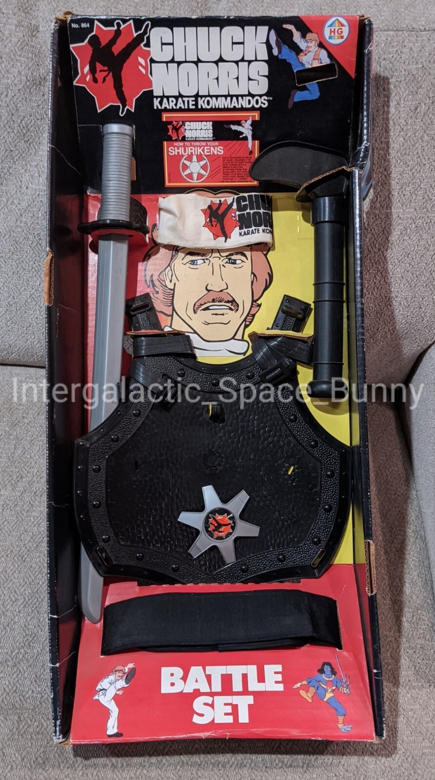 HG TOYS Role Play Chuck Norris Karate Kommandos Boxed Weapon Set