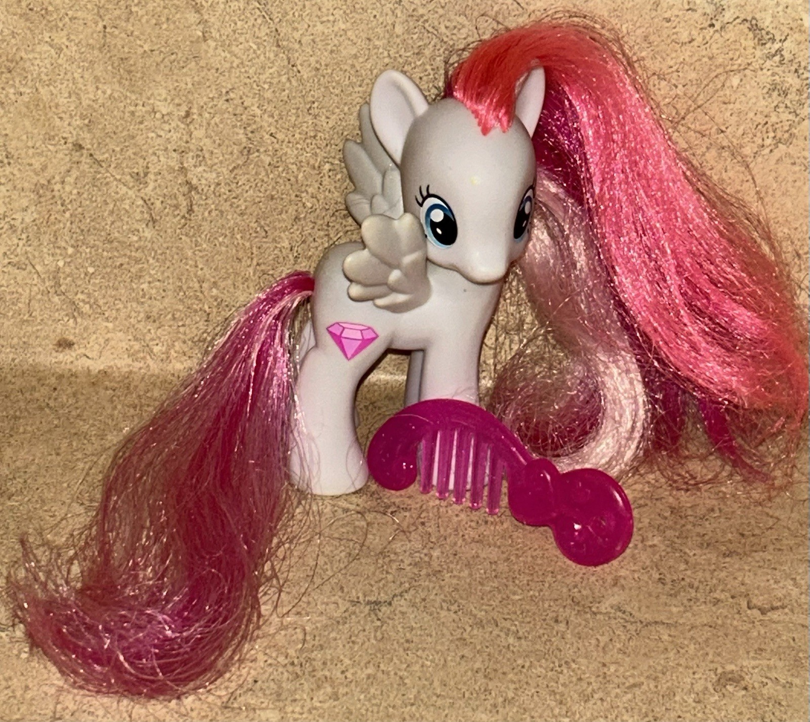 My Little Pony G4 Diamond Rose Friendship Is Magic – Preowened