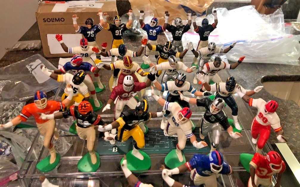 UPDATED SALE Starting Lineup Football OPEN Individual Auctions Lineman Defenders