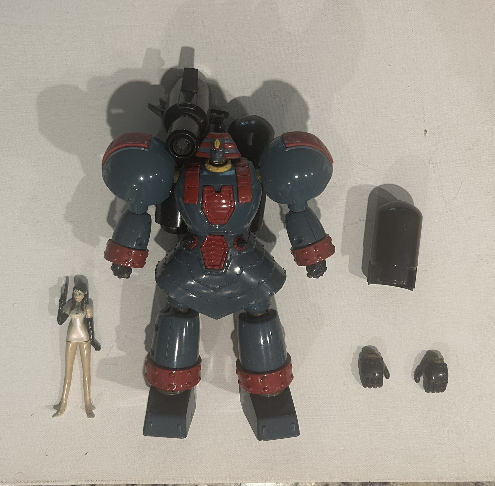 Yamato GIANT ROBO Die-Cast/Plastic 8″ Figure Bazooka Version!!