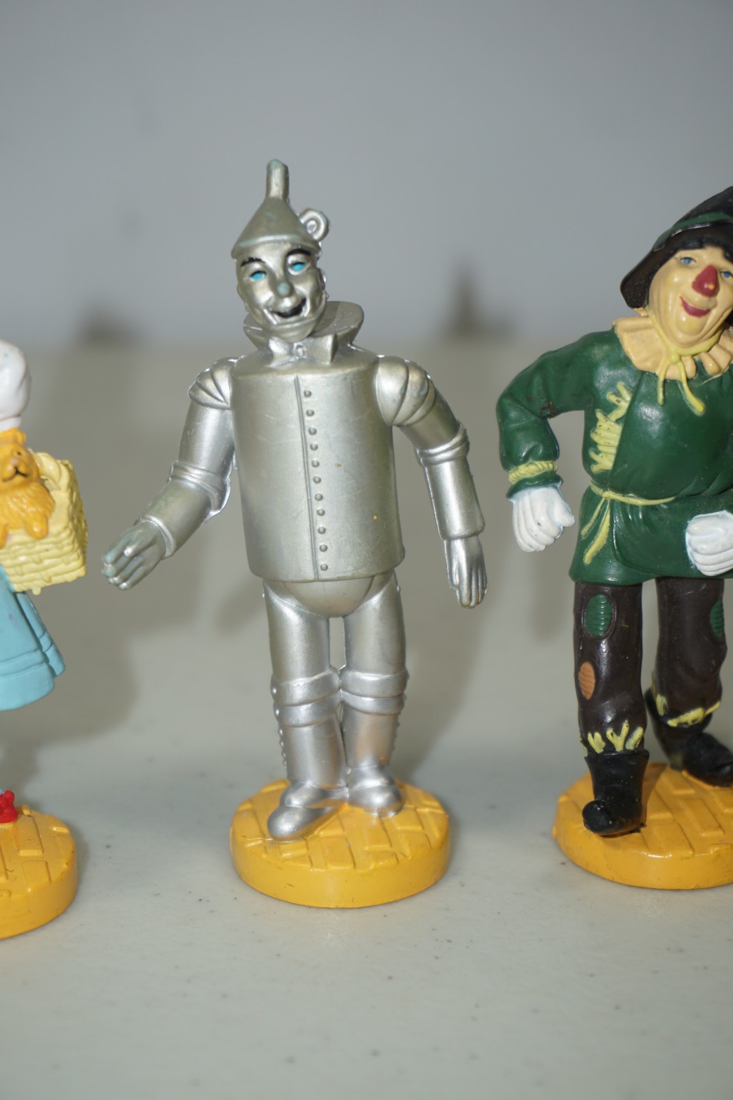 Wizard of Oz PVC Figure Lot of 8 Vtg Lowe’s Ren Presents 1987 1988 MGM Turner