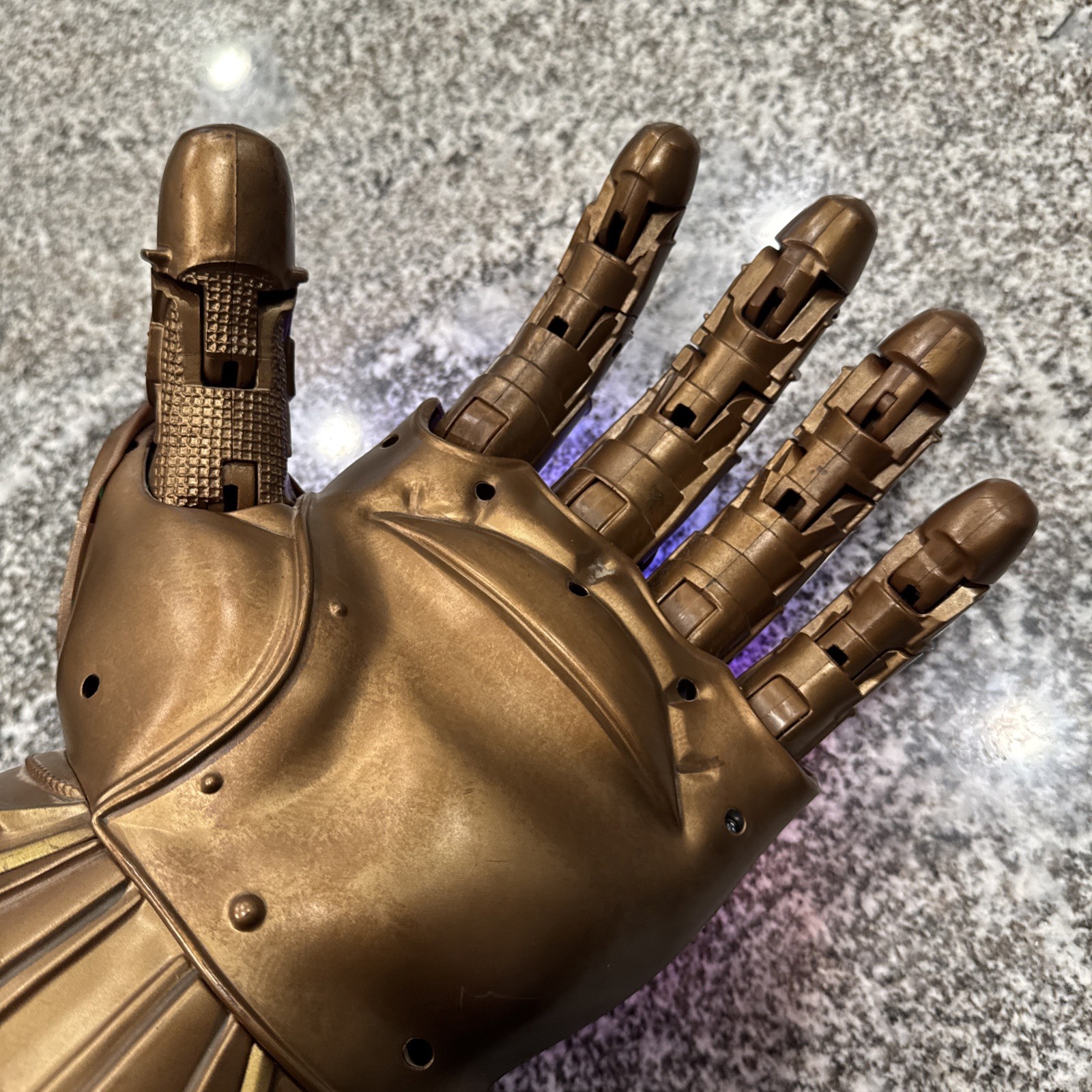 Marvel Legends Infinity Gauntlet Articulated Electronic Glove Thanos Clean Works