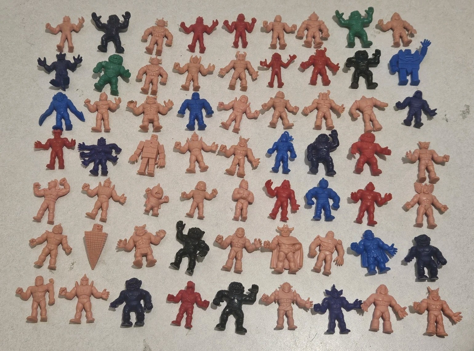 Lot of 63 MUSCLE Men Vintage 1980’s Mattel M.U.S.C.L.E. Figure Lot Bundle