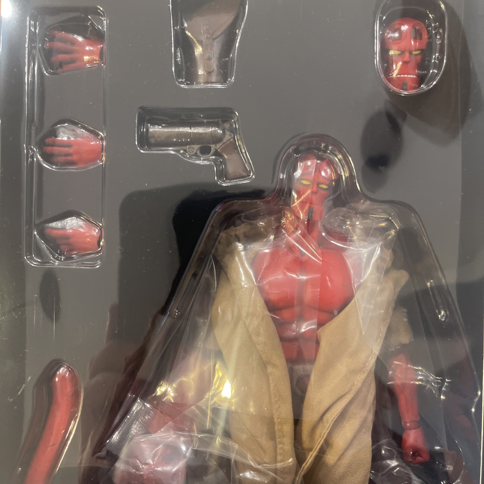 HELLBOY 1/12 SCALE ACTION FIGURE standard EDITION 1000toys Sentinel (NIB)