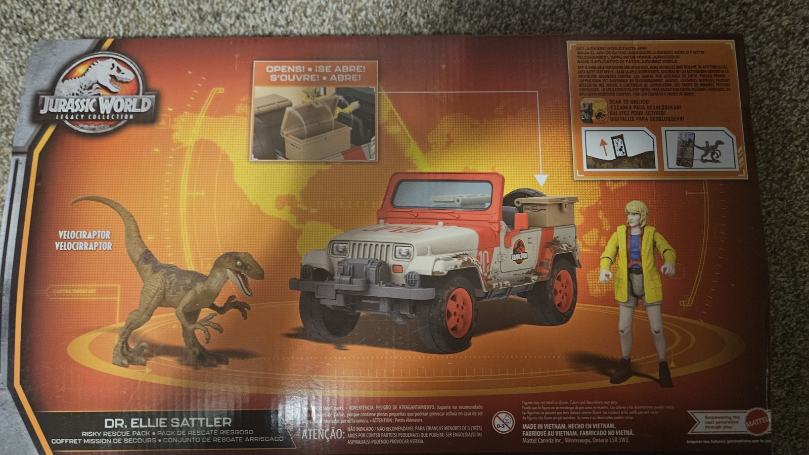 Jurassic World Legacy Collection Dr. Ellie Sattler Risky Rescue